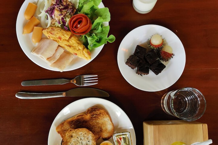 Dining 50 of 71