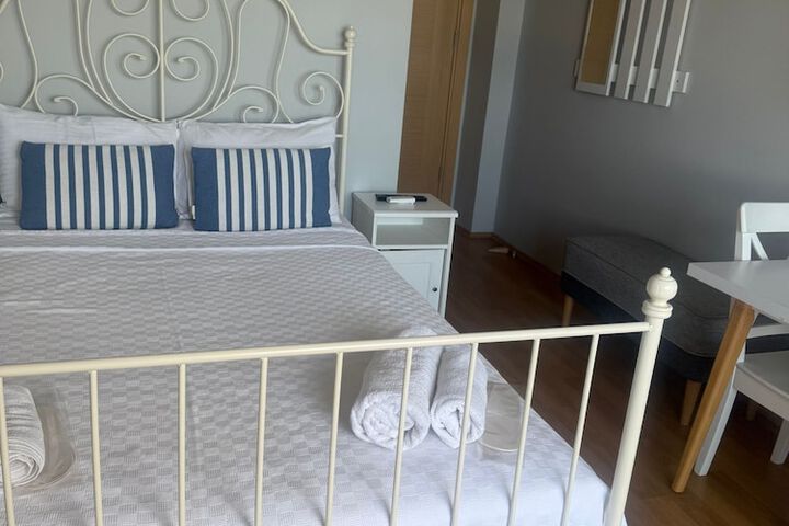 Room 34 of 121
