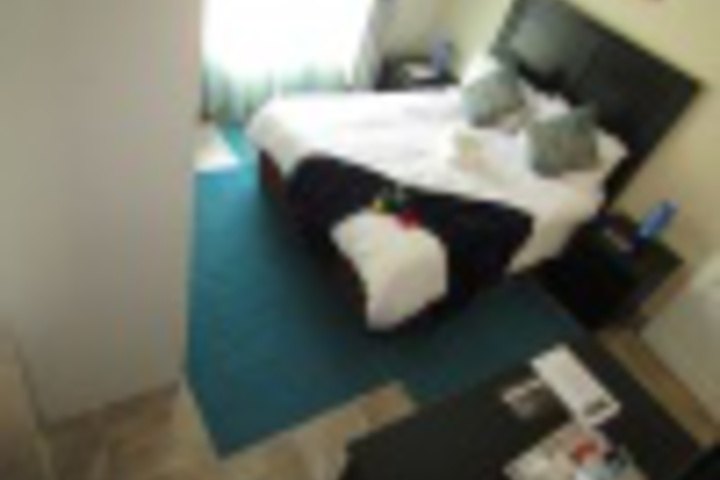 Room 172 of 192