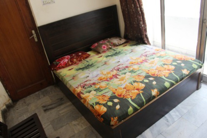 Jahanvi Hotel