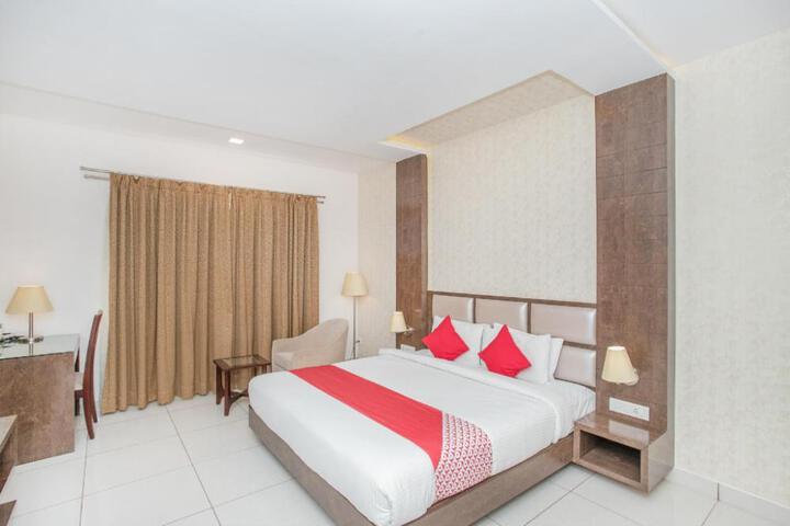 Capital O West Fort Hotel Near Cubbon Park