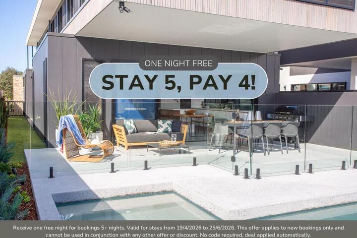 Breeze at Salt - Beachside Heated Pool, Wheelchair Access