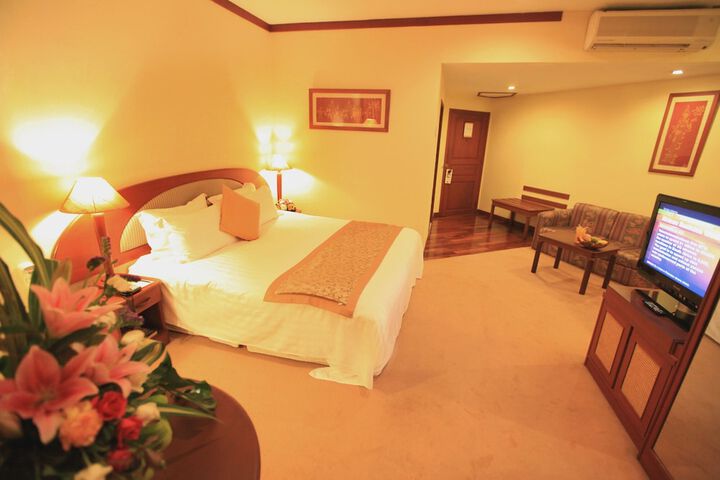 Room 7 of 116