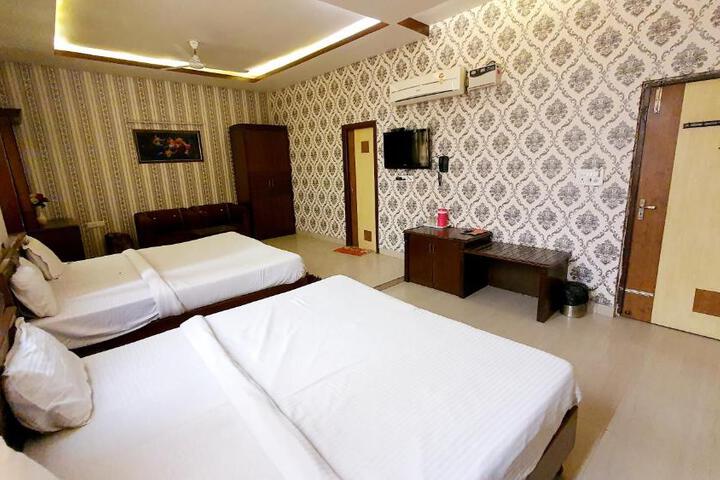Hotel Amritsar Inn