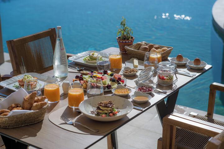 Breakfast/Coffee Service 288 of 312