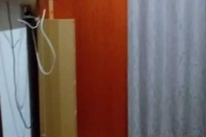 Room 8 of 11