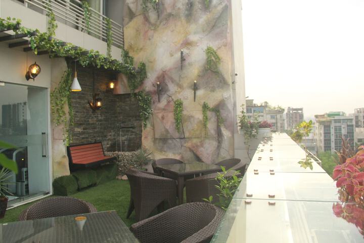 Hotel Exterior 57 of 57