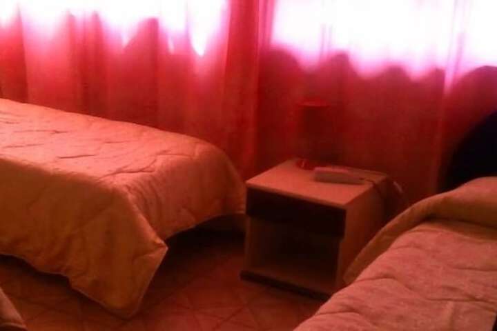 Room 5 of 20
