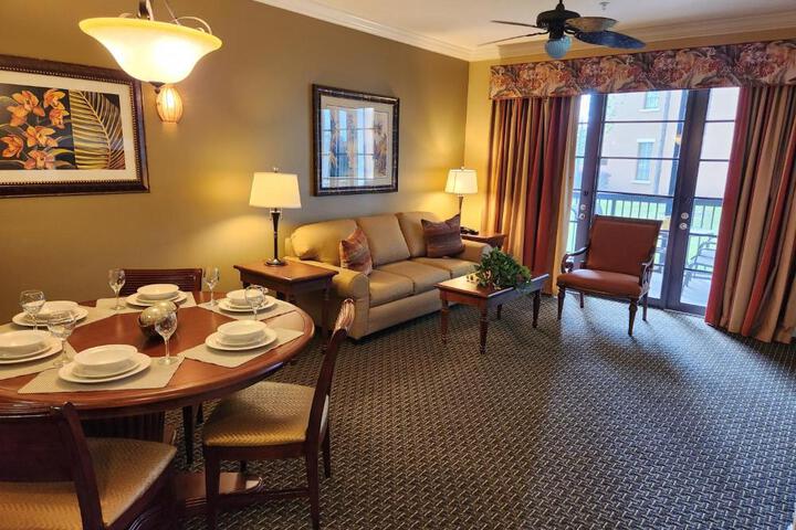 2 Bedrooms Suite