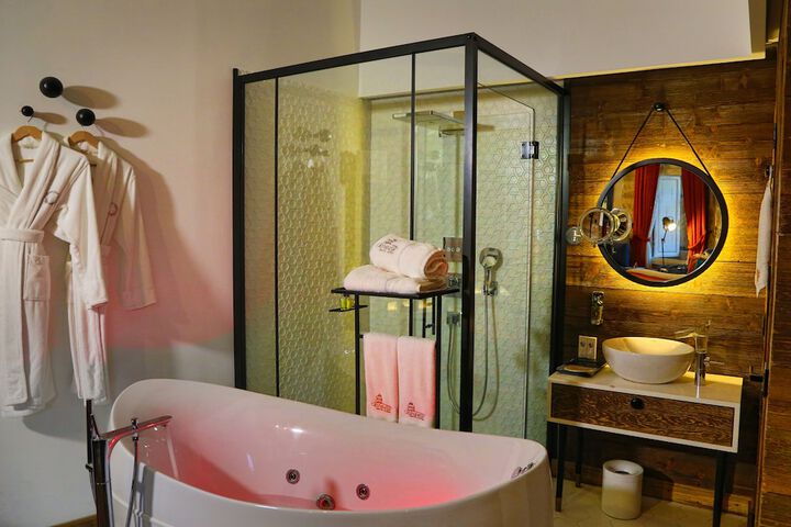 Bath Interior