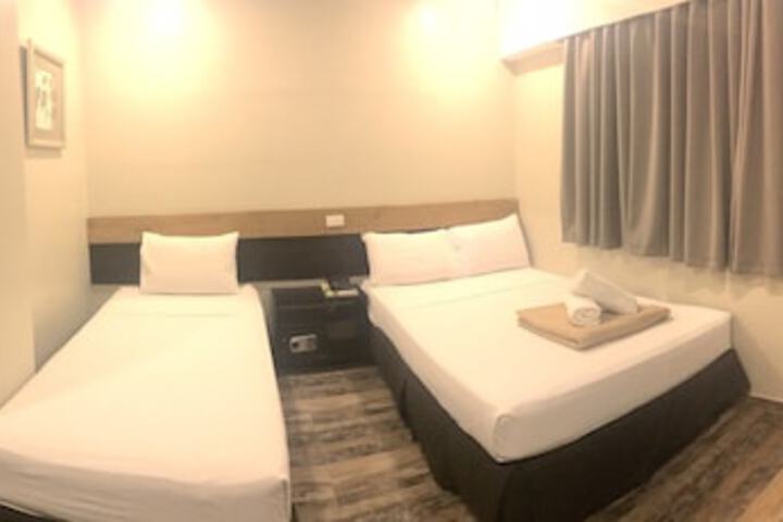 Room 15 of 41