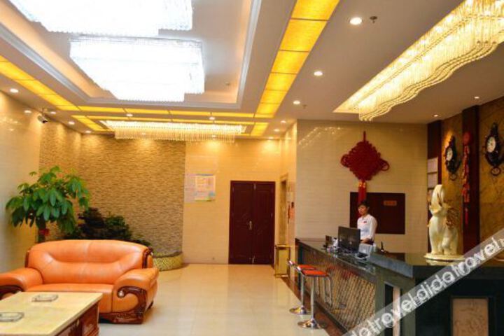 Hotel Interior 9 of 22