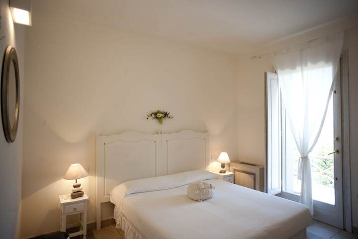 Room 17 of 49