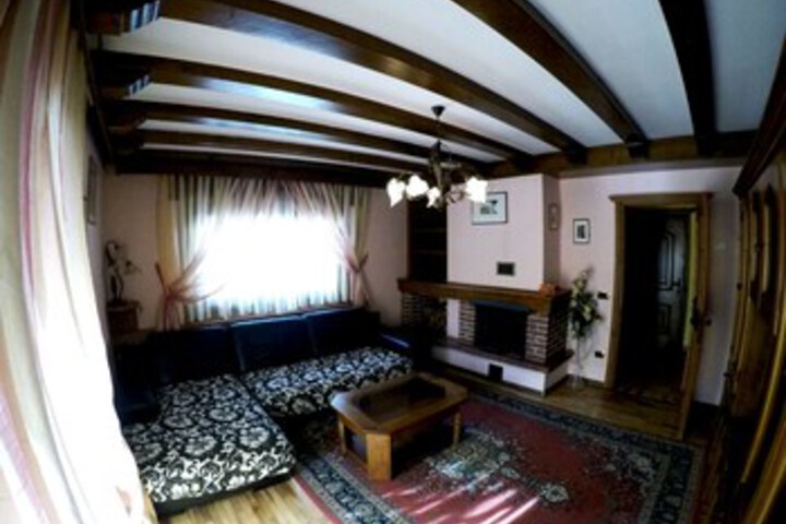 Room 36 of 43