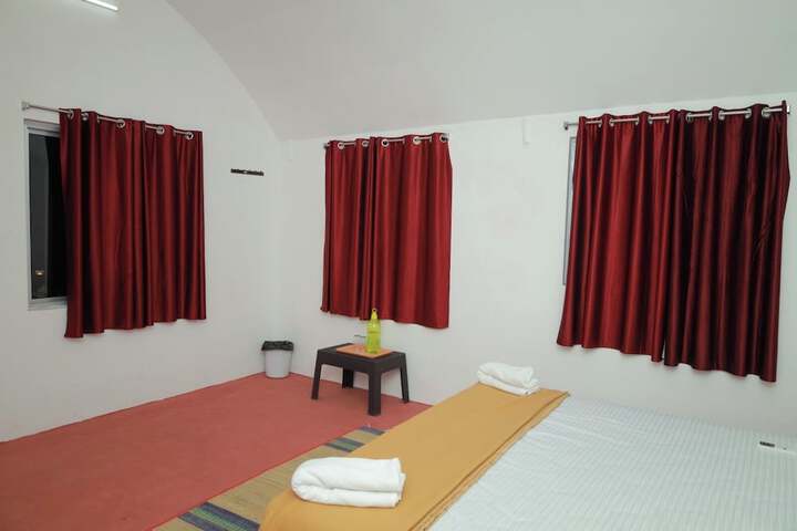Room 11 of 47