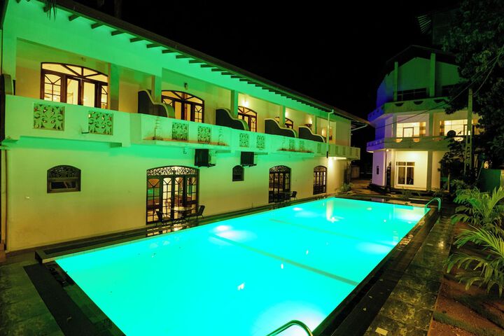 Pool 29 of 42