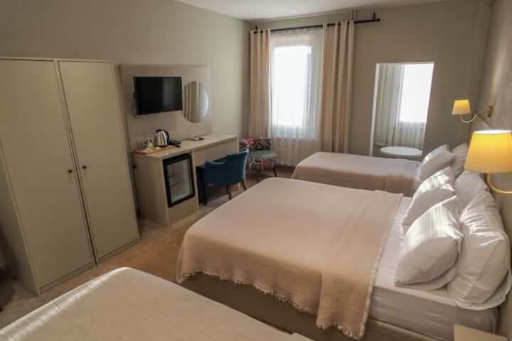 Room 18 of 60
