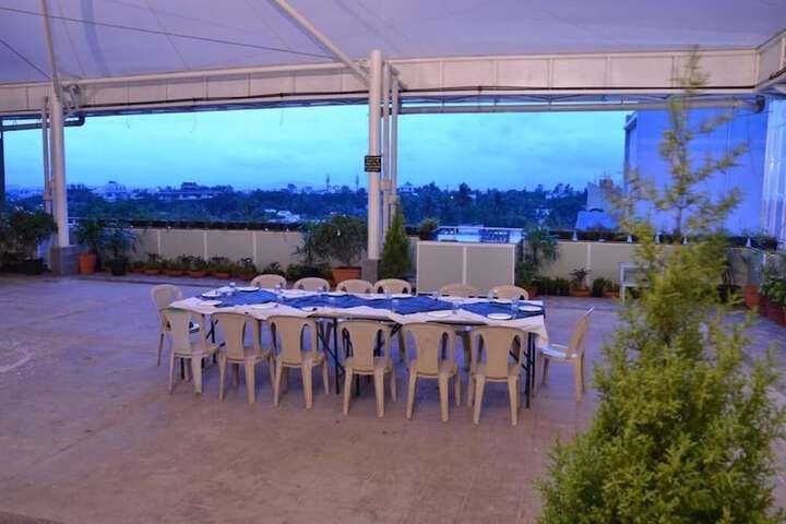 Dining 50 of 56