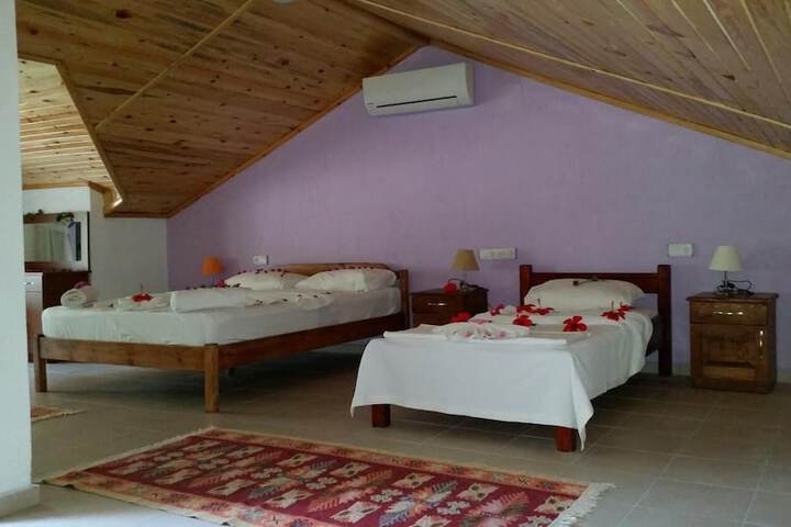 Room 17 of 71