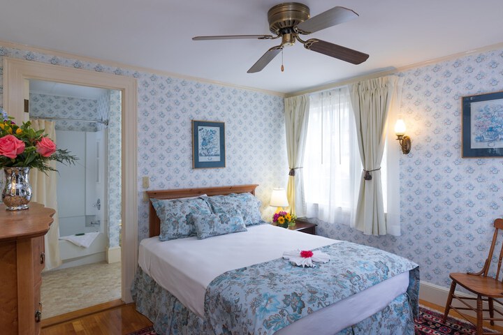 Room 18 of 31