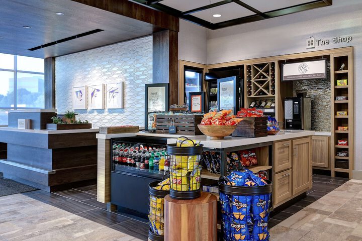 Snack bar