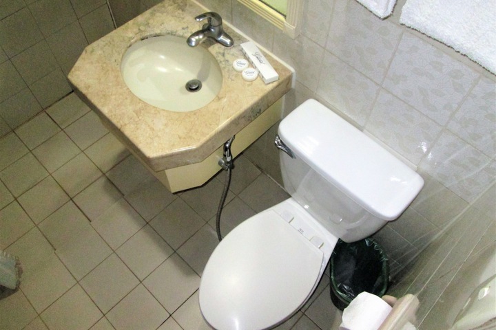Clean Restrooms