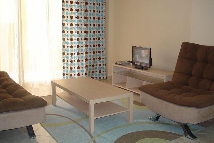 Room 12 of 20