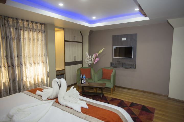 Room 30 of 84