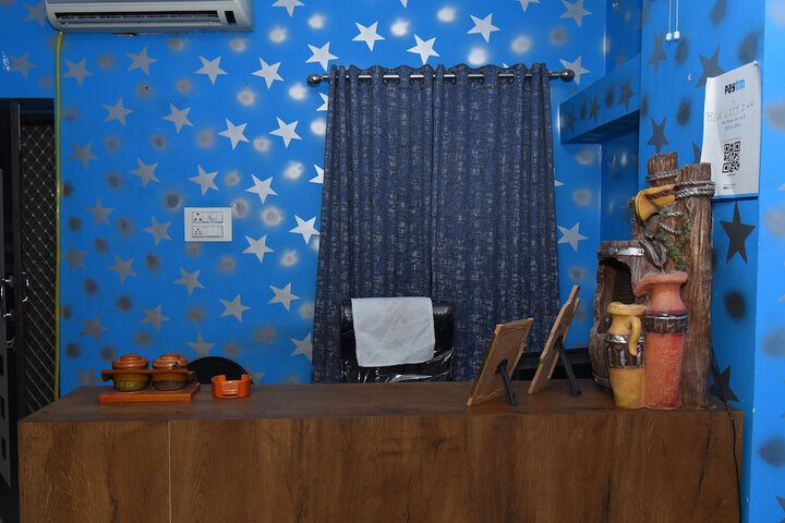 OYO 38412 KAVYA INTERNATIONAL