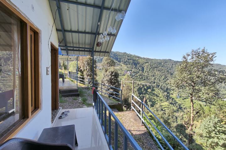 Terrace/Patio 3 of 8
