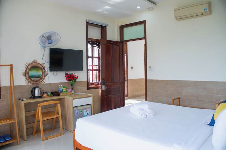 Room 28 of 56