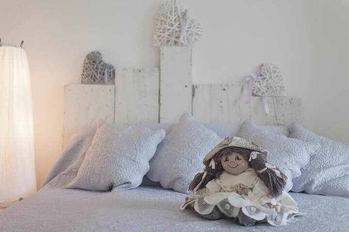 Room 6 of 47