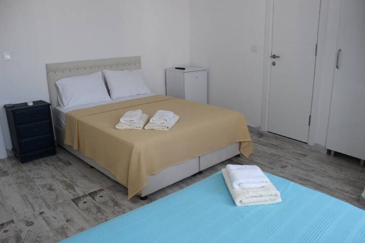 Room 15 of 23