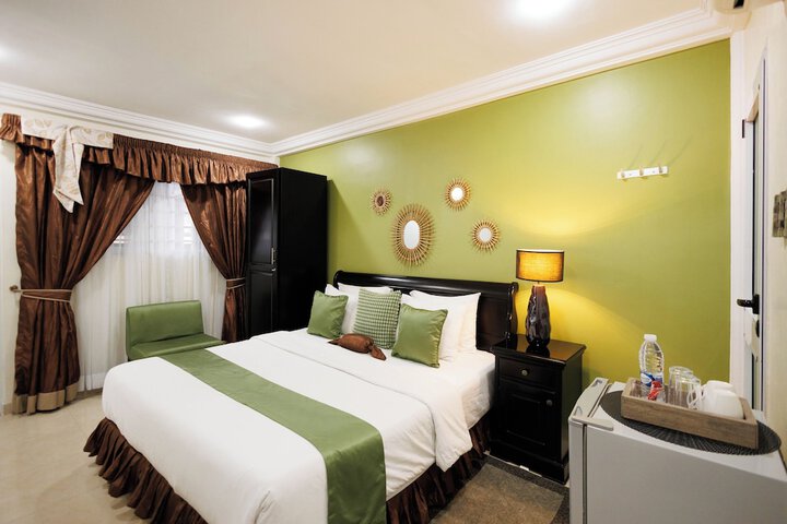 Room 16 of 89