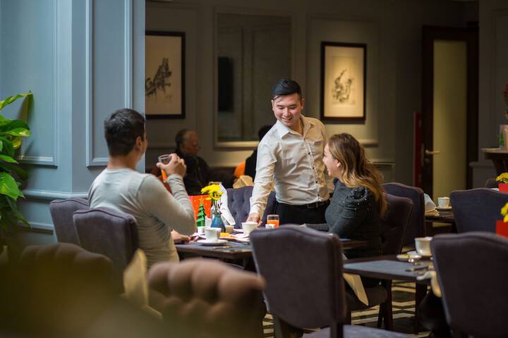 Dining 101 of 144
