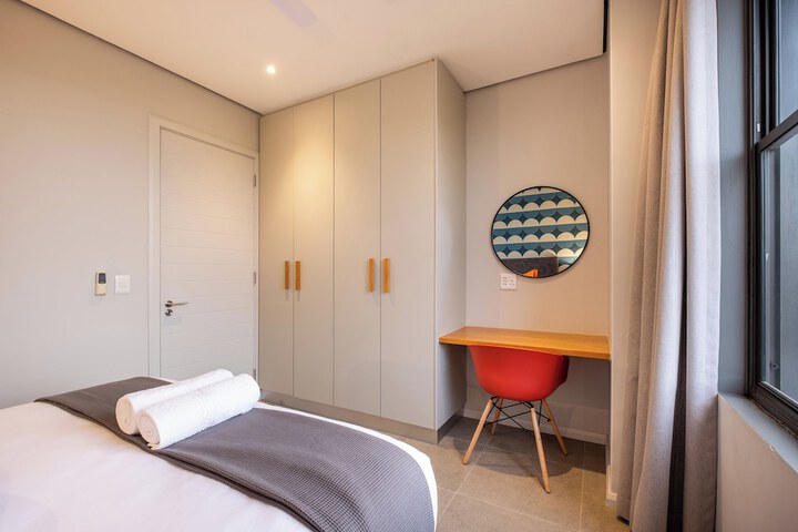 General 2 of 28