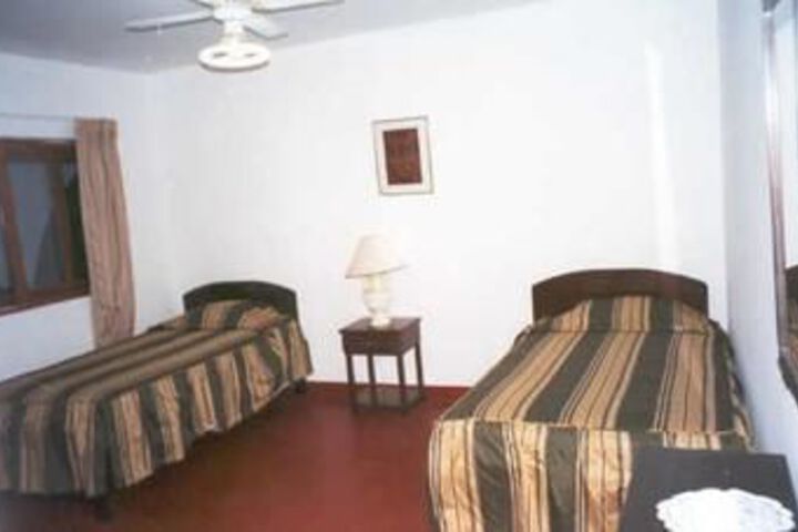 Room 3 of 13