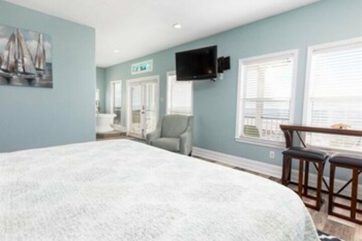 Room 43 of 44