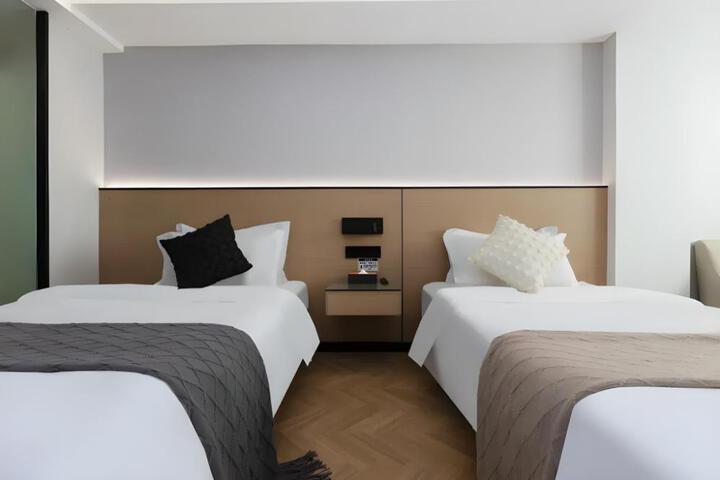 Ruidu Business Hotel (Leqing Liushi)