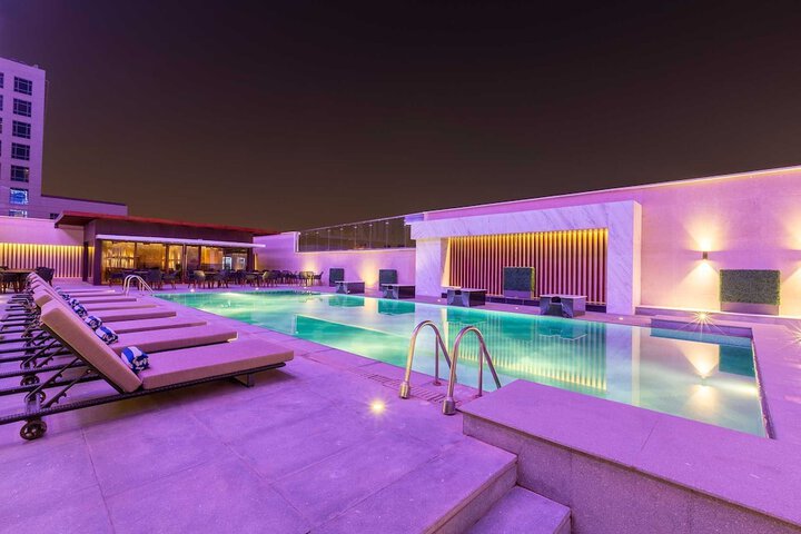 Pool 59 of 82