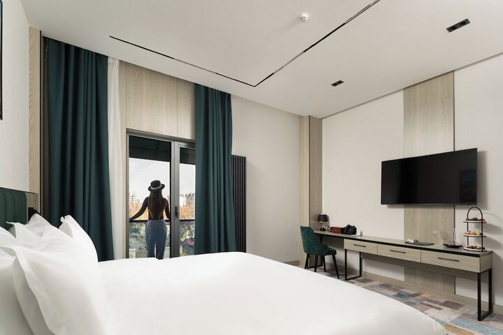 Room 7 of 52
