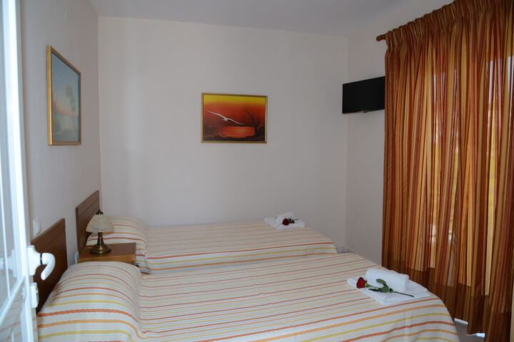 Children's theme room