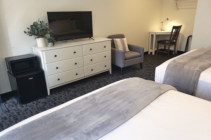 Room 9 of 22