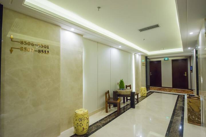 Hotel Interior 16 of 64