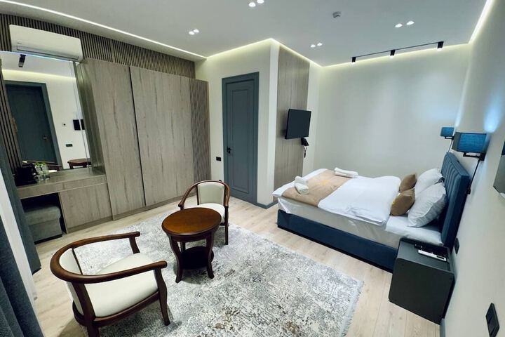 Room 63 of 87