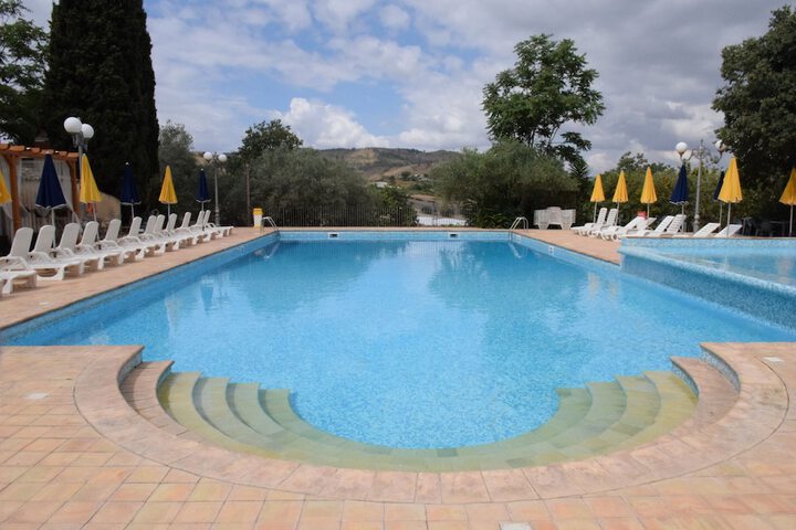 Hotel with Pool