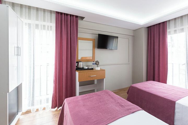 Room 20 of 40