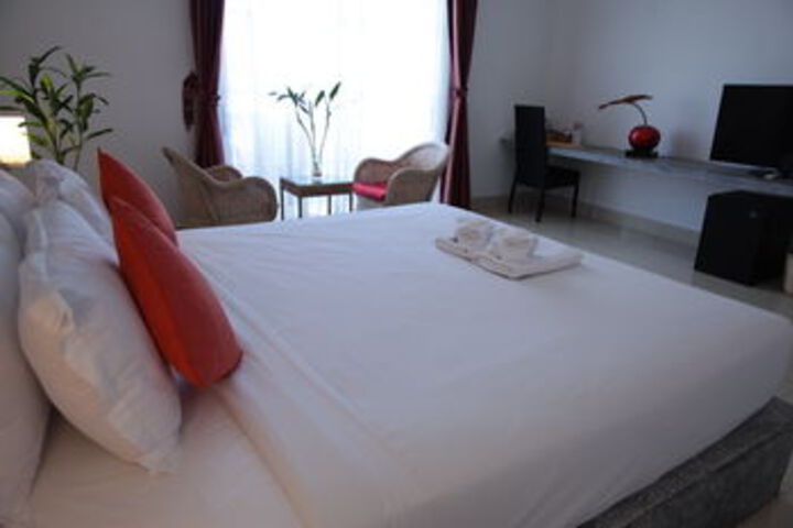 Room 46 of 142