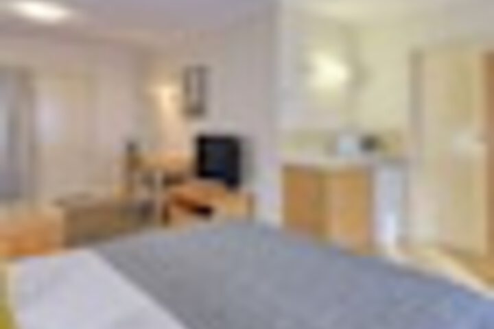 Room 38 of 138