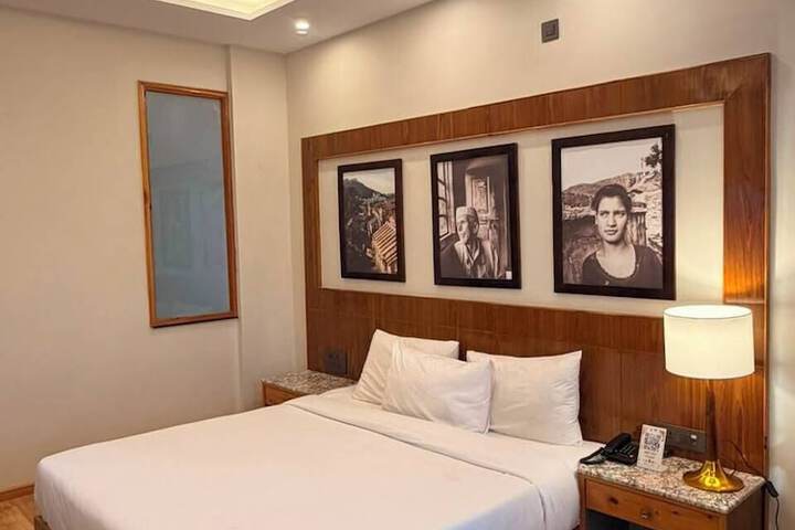 Room 20 of 144